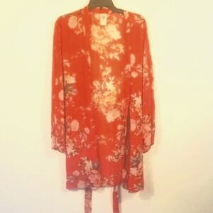 In Bloom Floral red and pink robe with belt Size Large